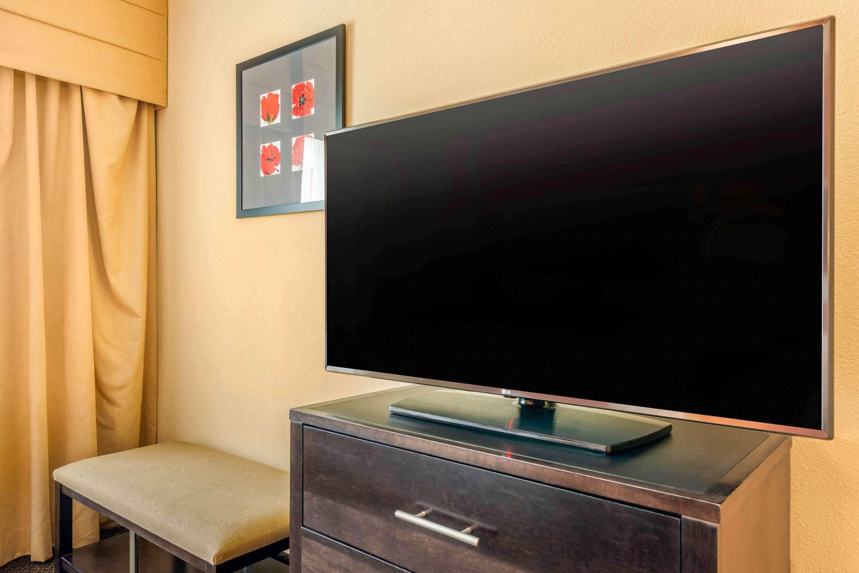 Cambria Hotel Ft Lauderdale, Airport South & Cruise Port Дания-Бич Экстерьер фото