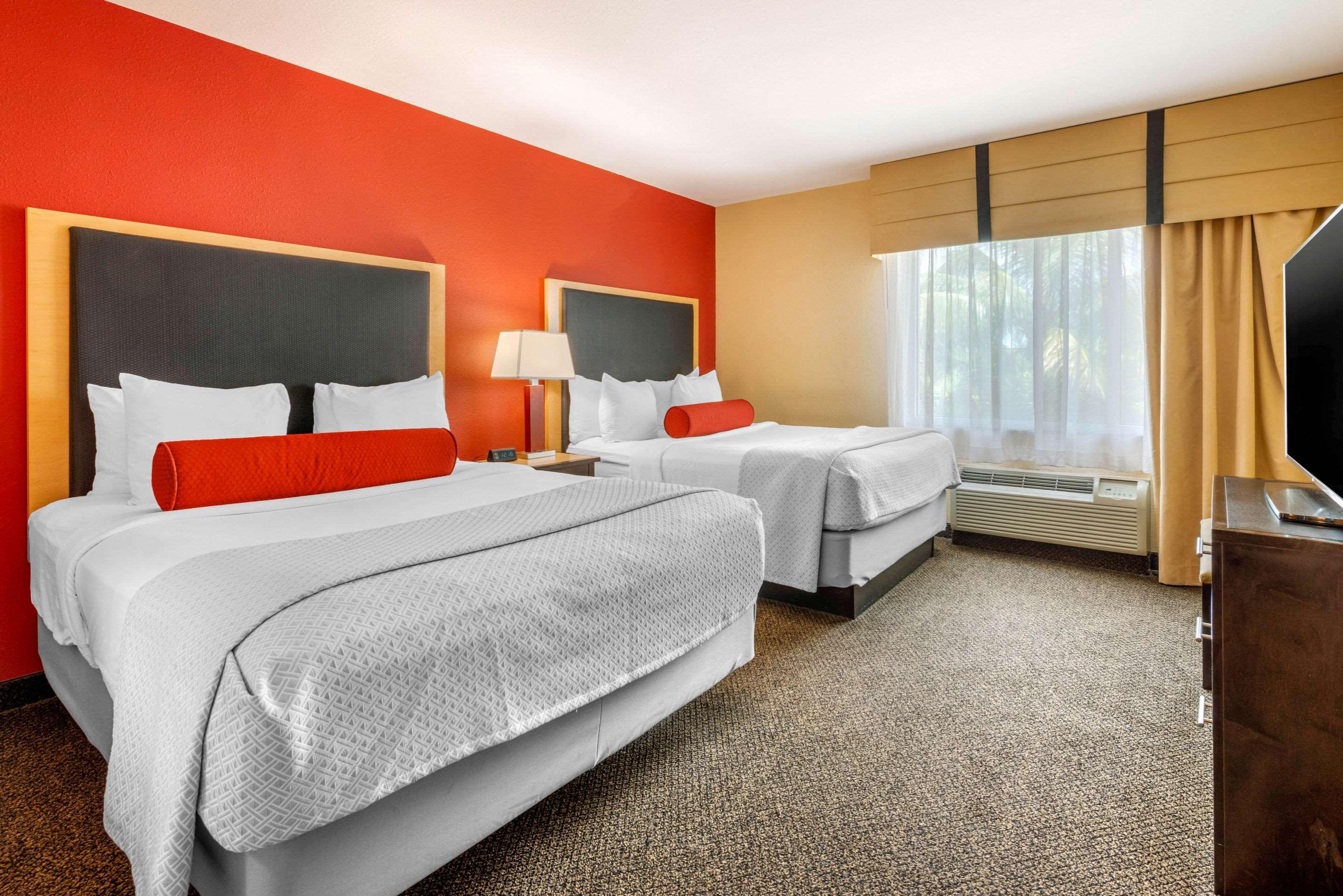 Cambria Hotel Ft Lauderdale, Airport South & Cruise Port Дания-Бич Экстерьер фото