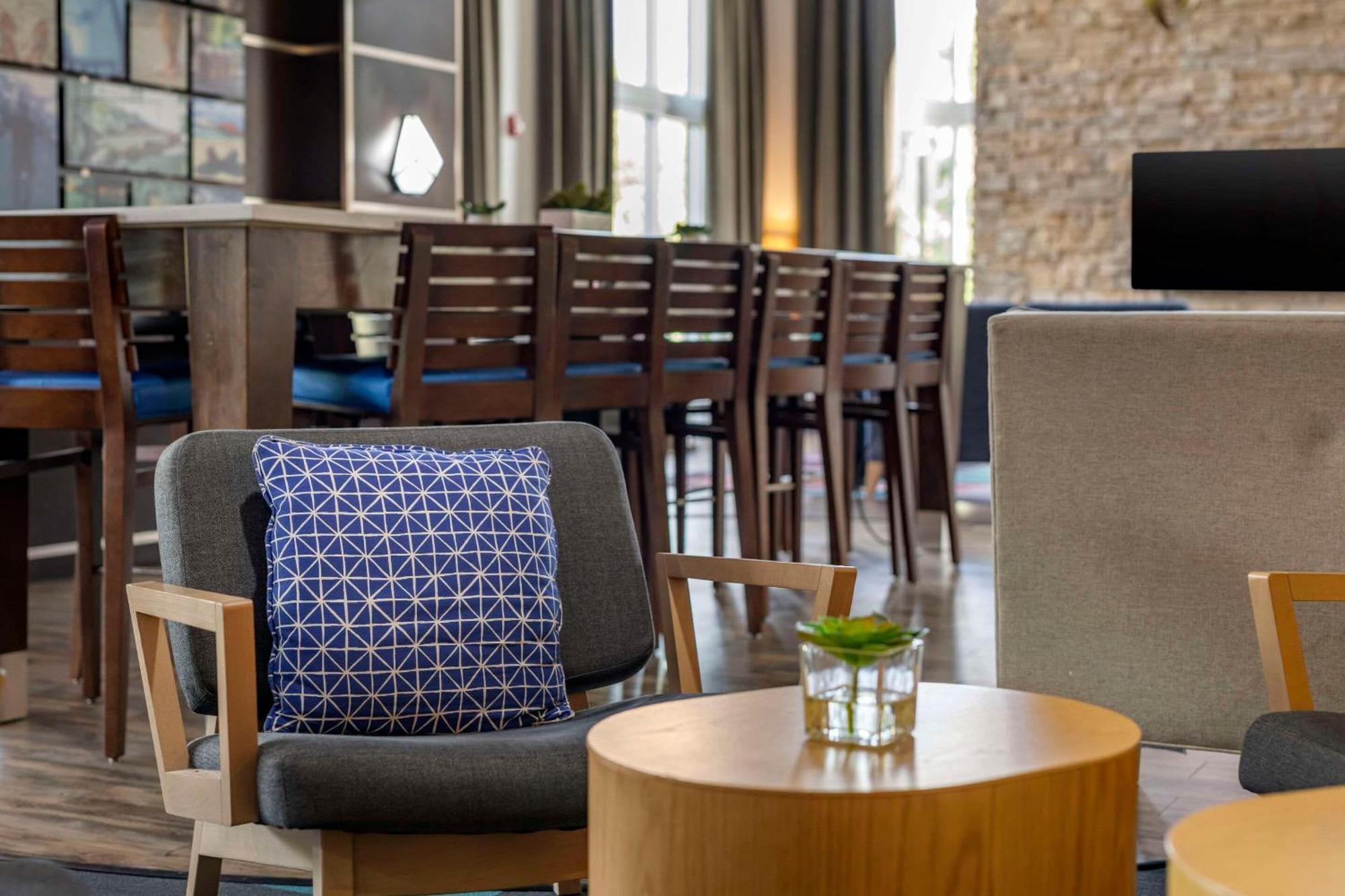 Cambria Hotel Ft Lauderdale, Airport South & Cruise Port Дания-Бич Экстерьер фото