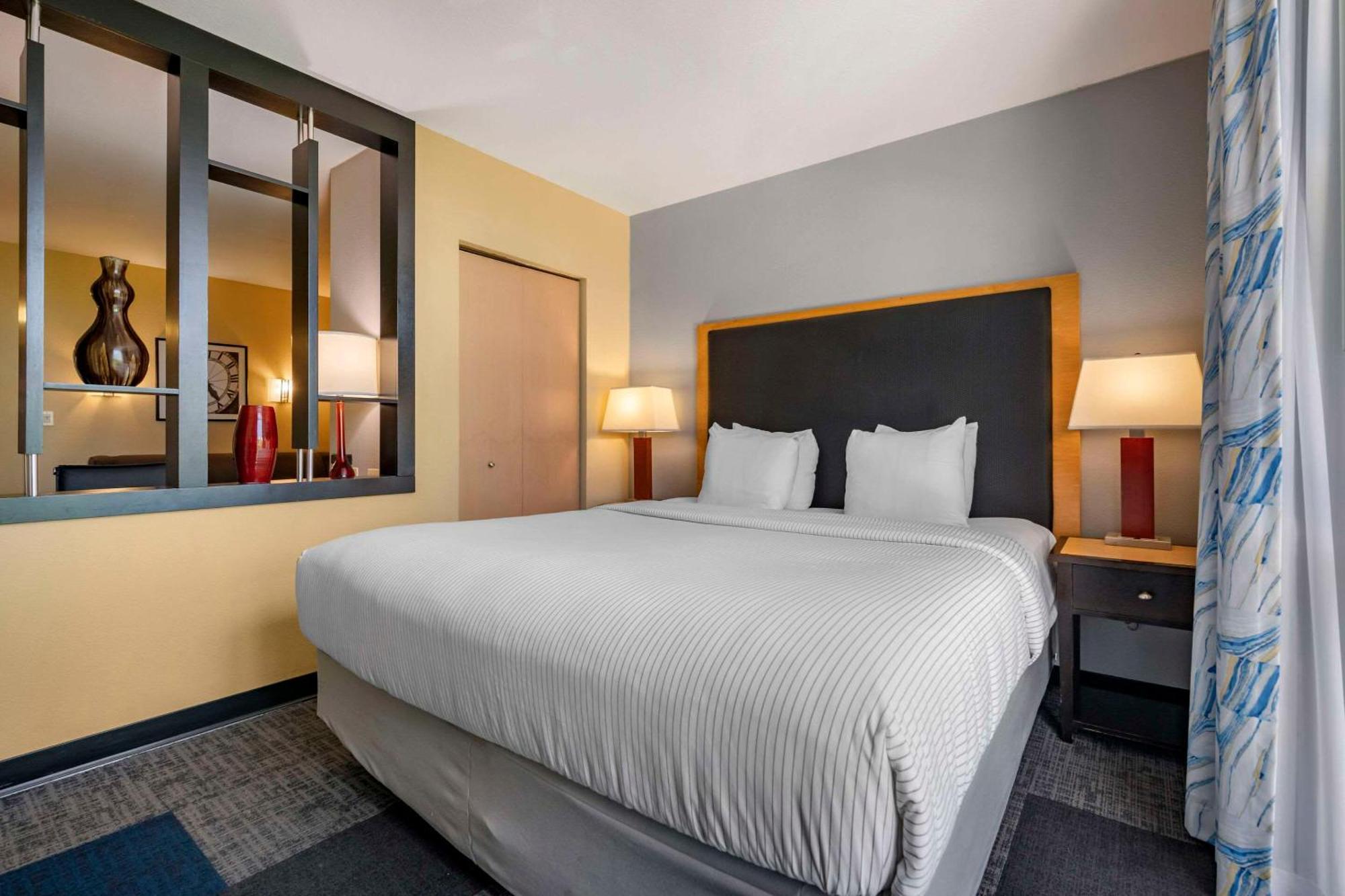 Cambria Hotel Ft Lauderdale, Airport South & Cruise Port Дания-Бич Экстерьер фото